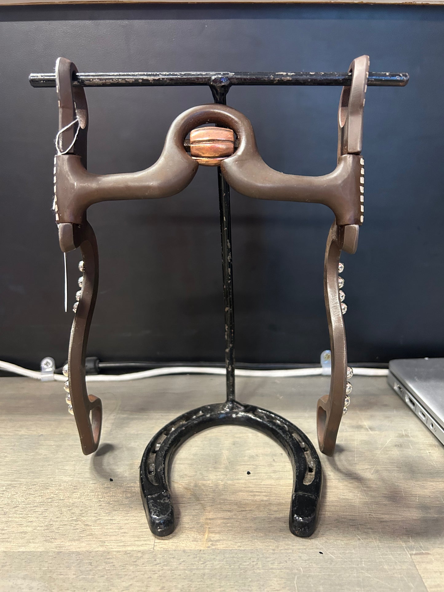 JT Silversmiths Frog Bit