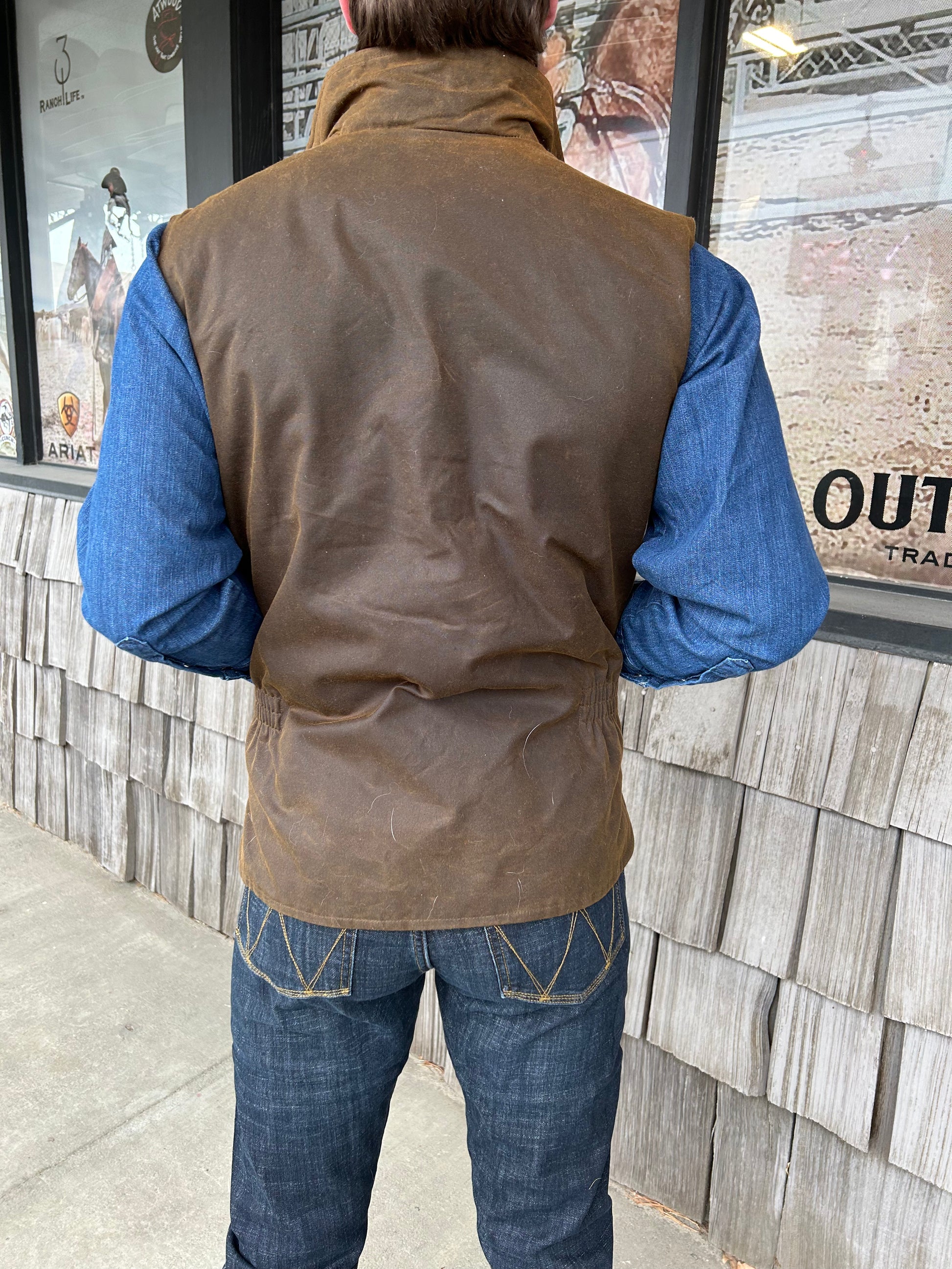 Outback oilskin vest hot sale