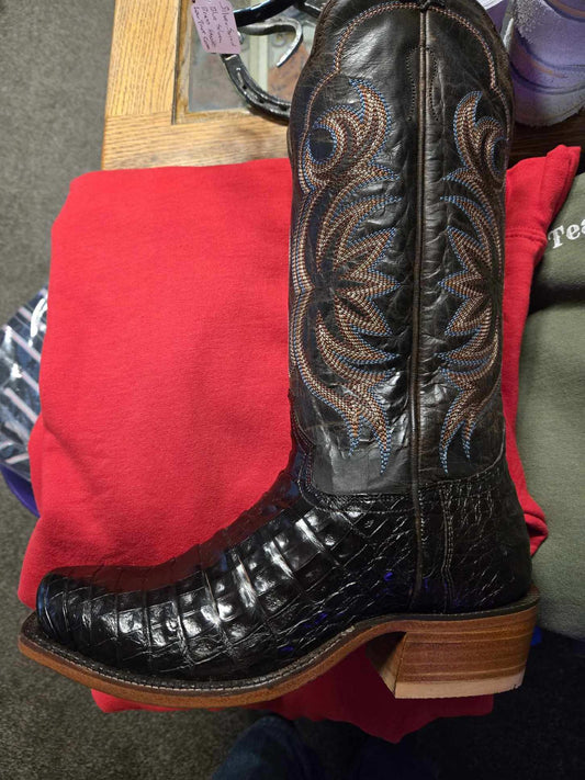 Women's Hyer Chocolate Caimen Colby Boots